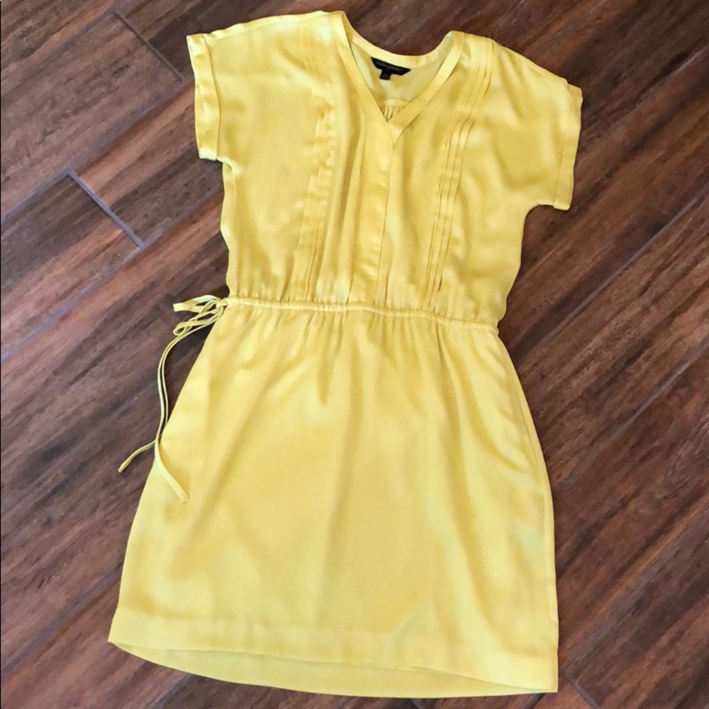 Banana Republic V-Neck Dress, Size Small